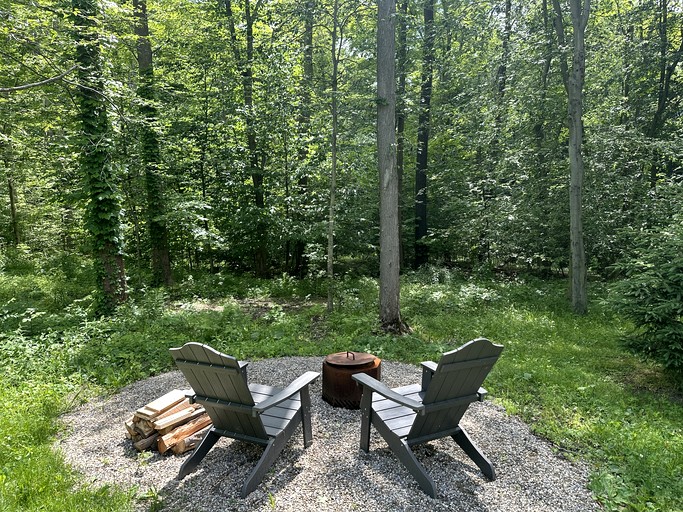 Cabins (United States of America, Madison, Ohio)