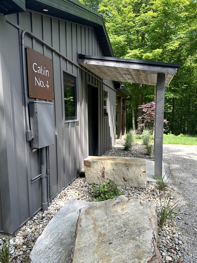 Cabins (United States of America, Madison, Ohio)