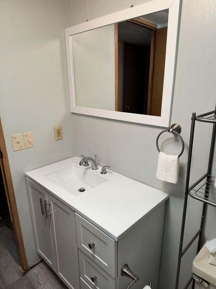 Peaceful Riverfront Manufactured Home with Fireplace on the Great Satilla River near Woodbine, Georgia