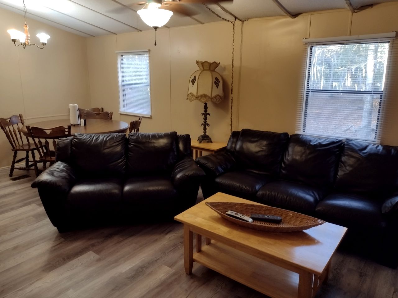 Peaceful Riverfront Manufactured Home with Fireplace on the Great Satilla River near Woodbine, Georgia