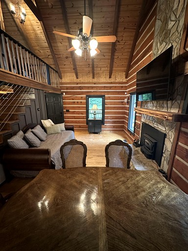 Cabins (United States of America, --, Virginia)