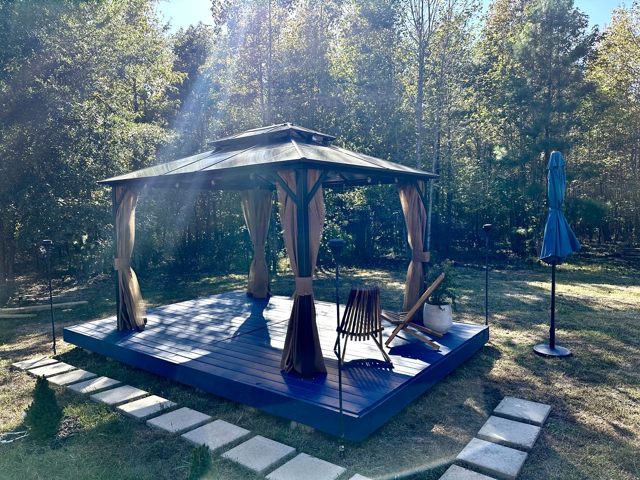 Secluded Woodland Cabin with Kayaks & Fire Pit near Rivers in Virginia