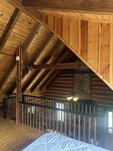 Cabins (United States of America, --, Virginia)