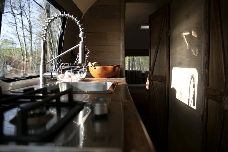 Airstreams (France, --, --)