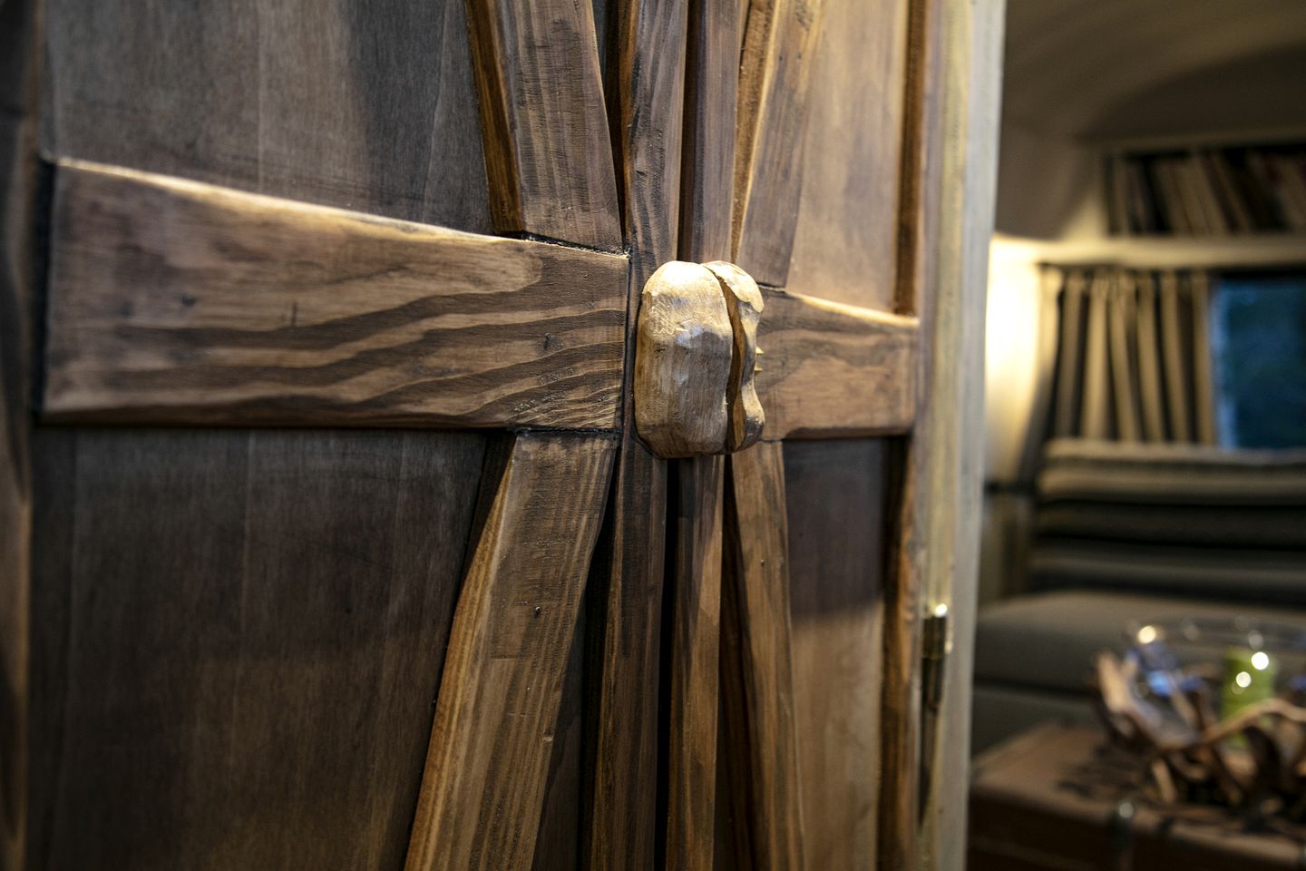 Cozy Renovated Airstream on a Stunning Equine Retreat for a Romantic Escape near Romorantin-Lanthenay, France