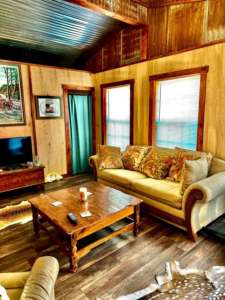 Charming Tiny House Haven near Llano River in Texas