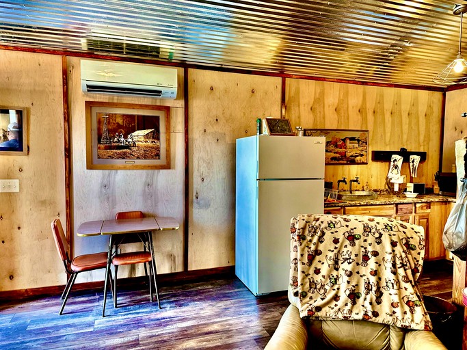 Tiny Houses (United States of America, Llano, Texas)