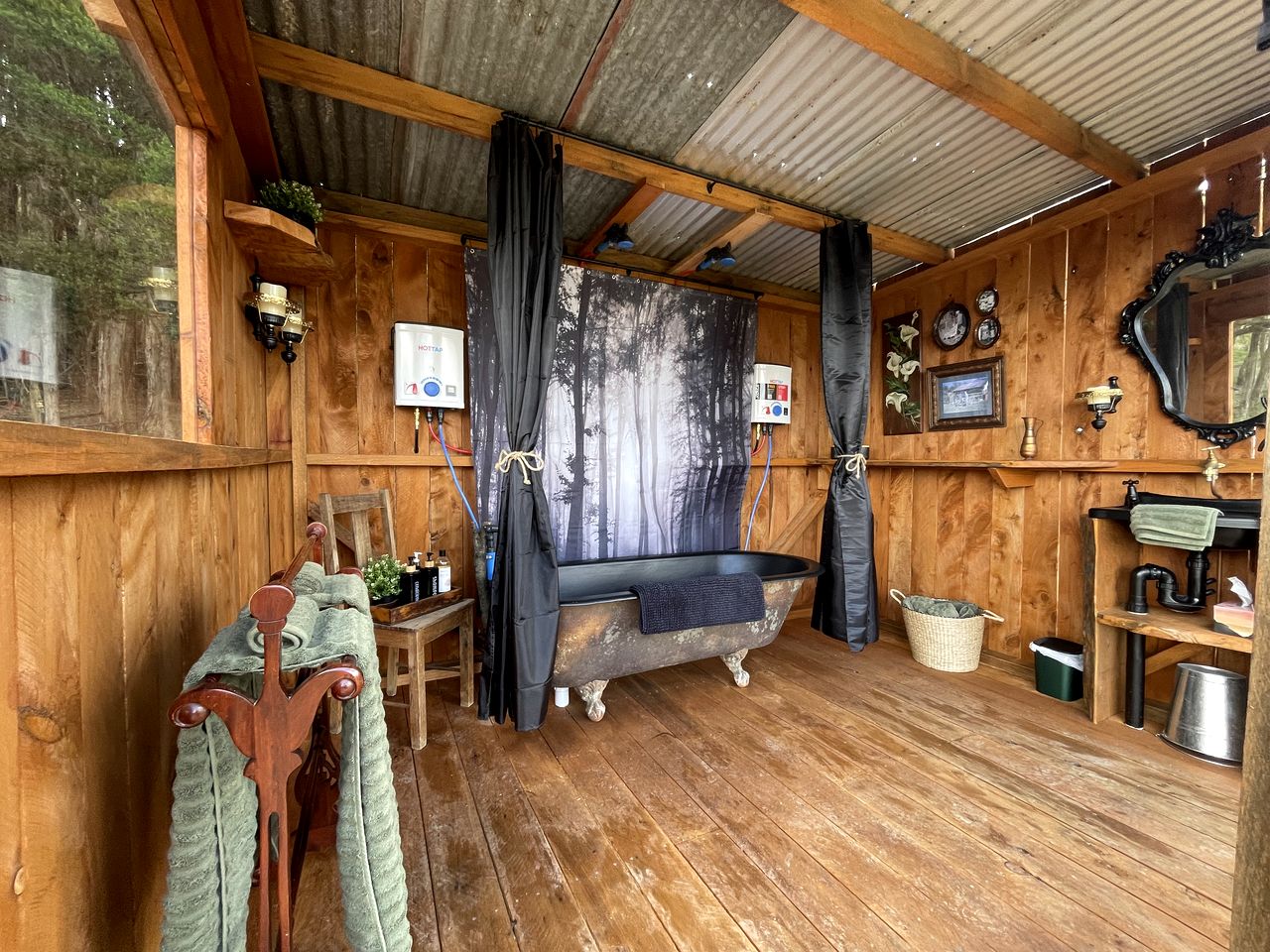 Enchanting Off-Grid Bell Tent Retreat for a Relaxing Romantic Getaway in Lilydale, Tasmania