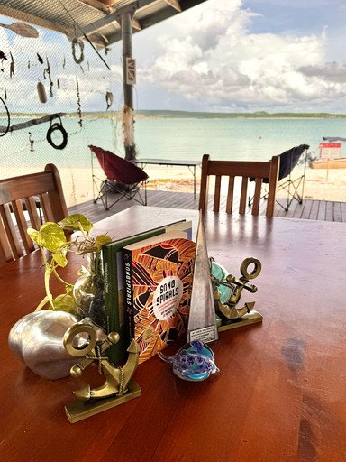 Cabins (Australia, Nhulunbuy, Northern Territory)