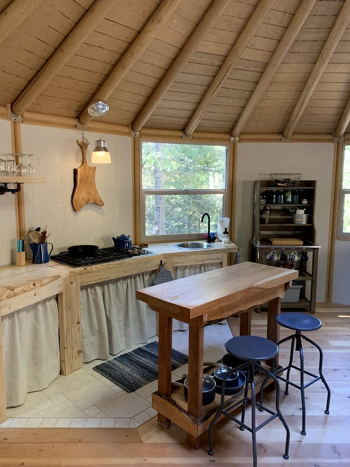 Cozy Yurt in the Woods for a Romantic Off-Grid Escape near Weed, California