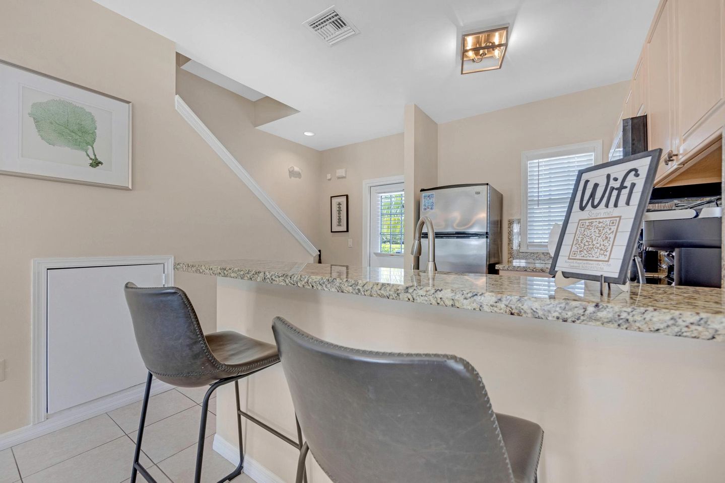 Beautiful Modern Vacation Rental for an Incredible Getaway in Duck Keys, Florida