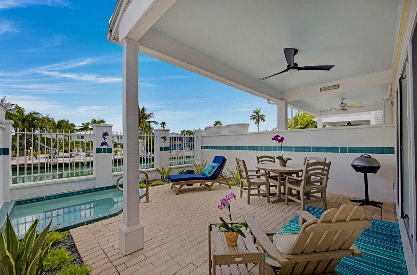 Beautiful Modern Vacation Rental for an Incredible Getaway in Duck Keys, Florida