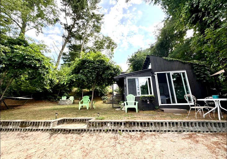 Cozy Lakeside Cottage with Private Beach Cove and Canoe Access near Cape Cod, Massachusetts