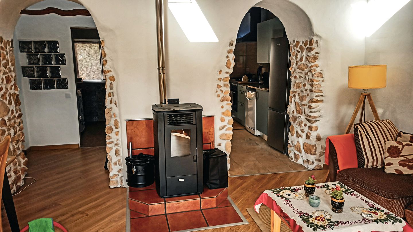 Beautiful Traditional Portuguese Cottage for a Peaceful Romantic Getaway in Lagos, Portugal