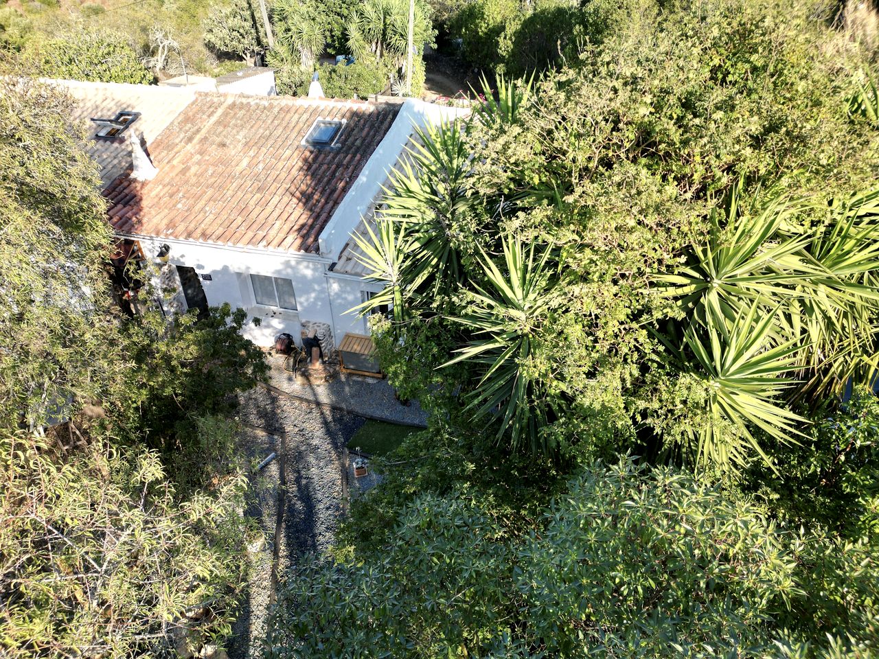 Beautiful Traditional Portuguese Cottage for a Peaceful Romantic Getaway in Lagos, Portugal