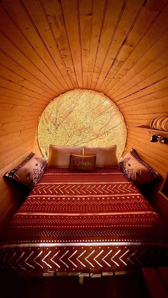 Amazing Unique Barrel Pod with Incredible Views for an Unforgettable Romantic Getaway near Lake Montezuma, Arizona