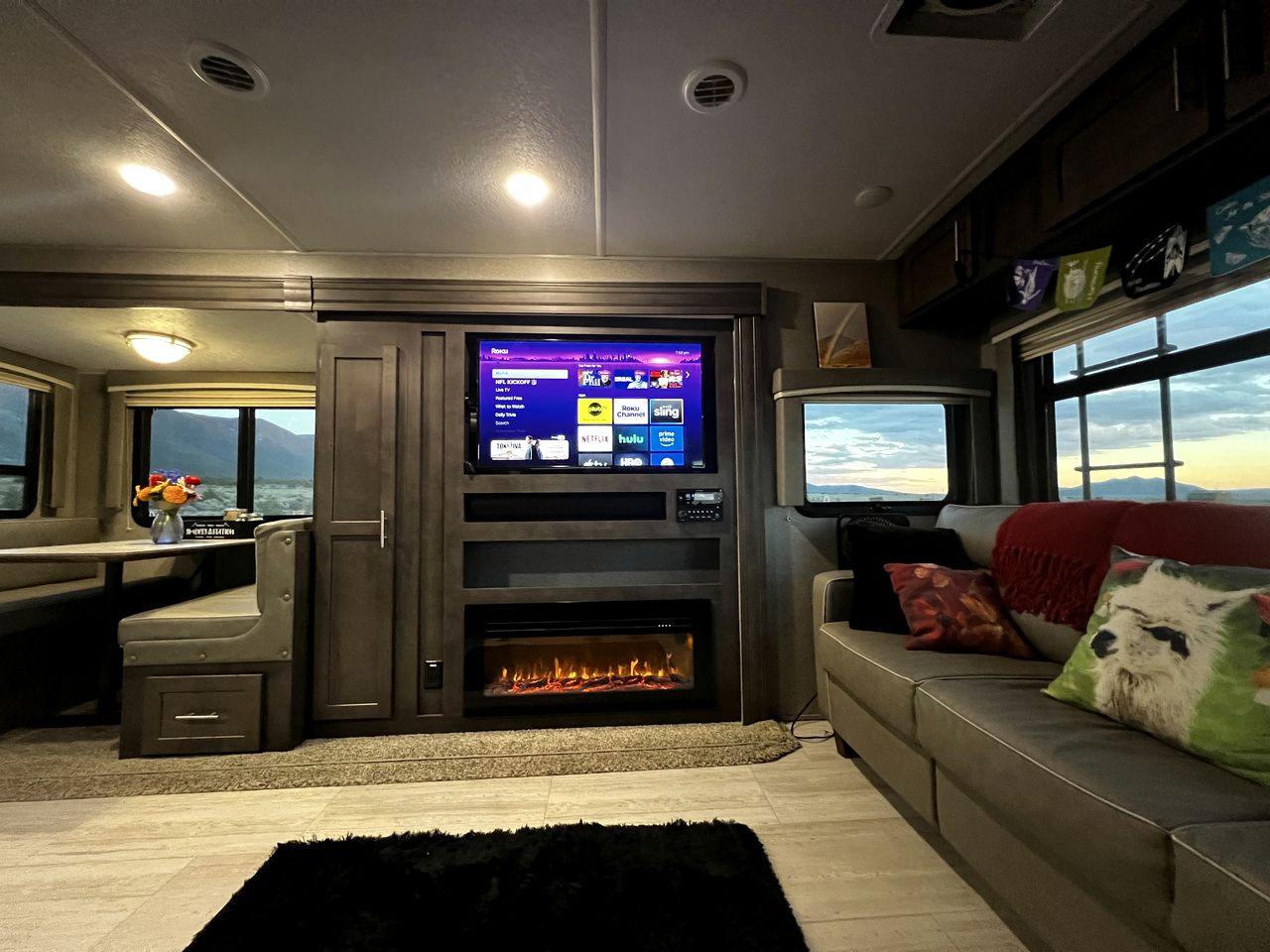 Spacious Camper on a Llama Rescue Ranch with Stunning Views near Questa, New Mexico