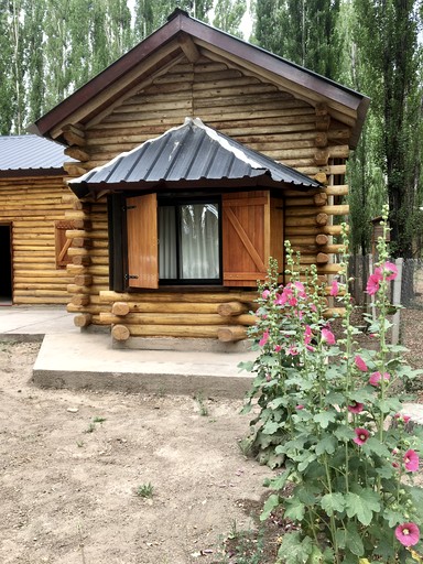 Log Cabins (Argentina, Uspallata, Mendoza)