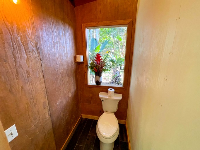 Cabins (United States of America, Kealakekua, Hawaii)