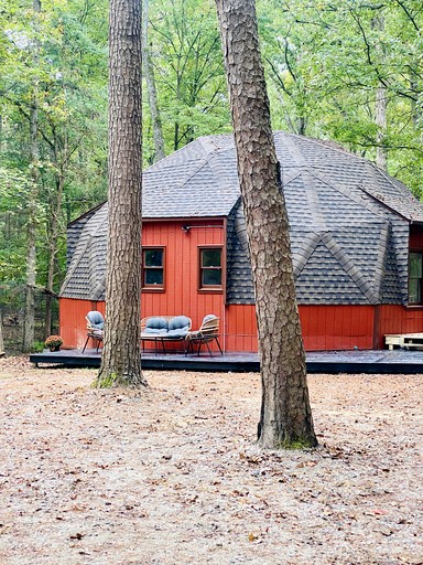 Domes (United States of America, Chapel Hill, North Carolina)
