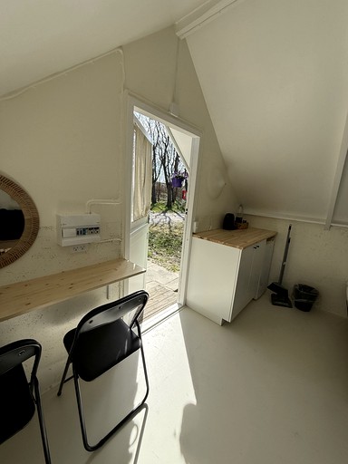 Cabins (Denmark, --, --)