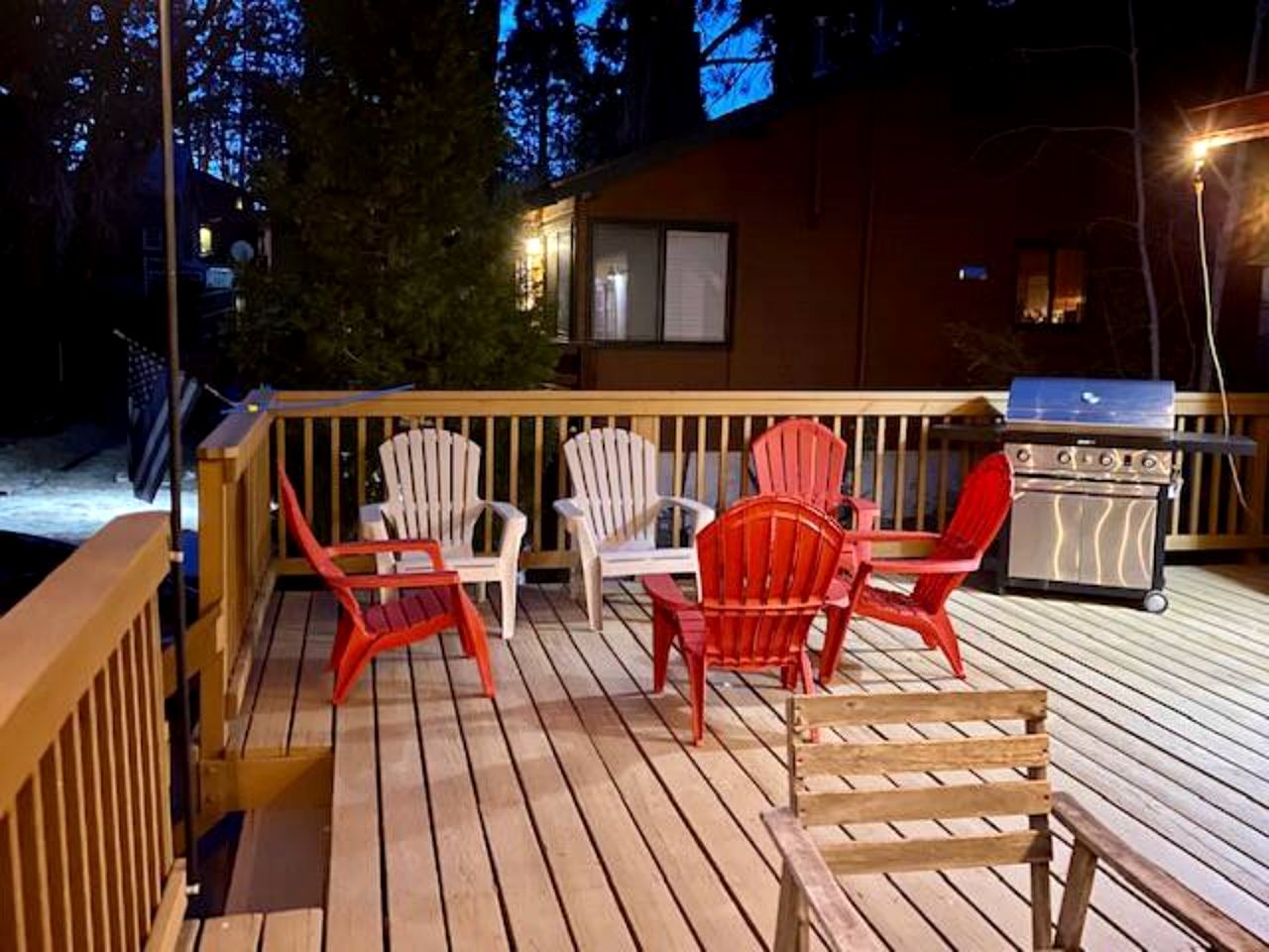 Cute Quiet Cottage in the San Bernardino Mountains for a Peaceful Family Retreat in Green Valley Lake, California