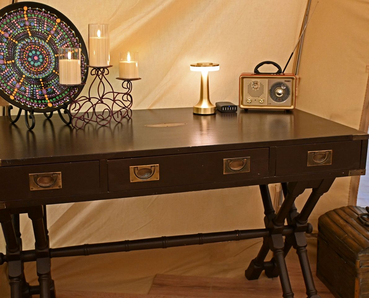 Beautiful Eco-Friendly Bell Tent with Fantastic Amenities for a Unique Glamping Escape near Fresno, Ohio