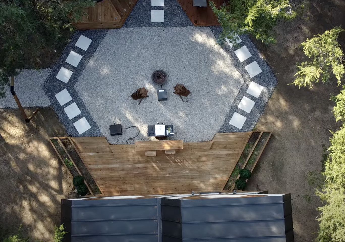 Gorgeous Beehive Tiny House Surrounded by Trees for a Unique Romantic Getaway near Wills Point, Texas