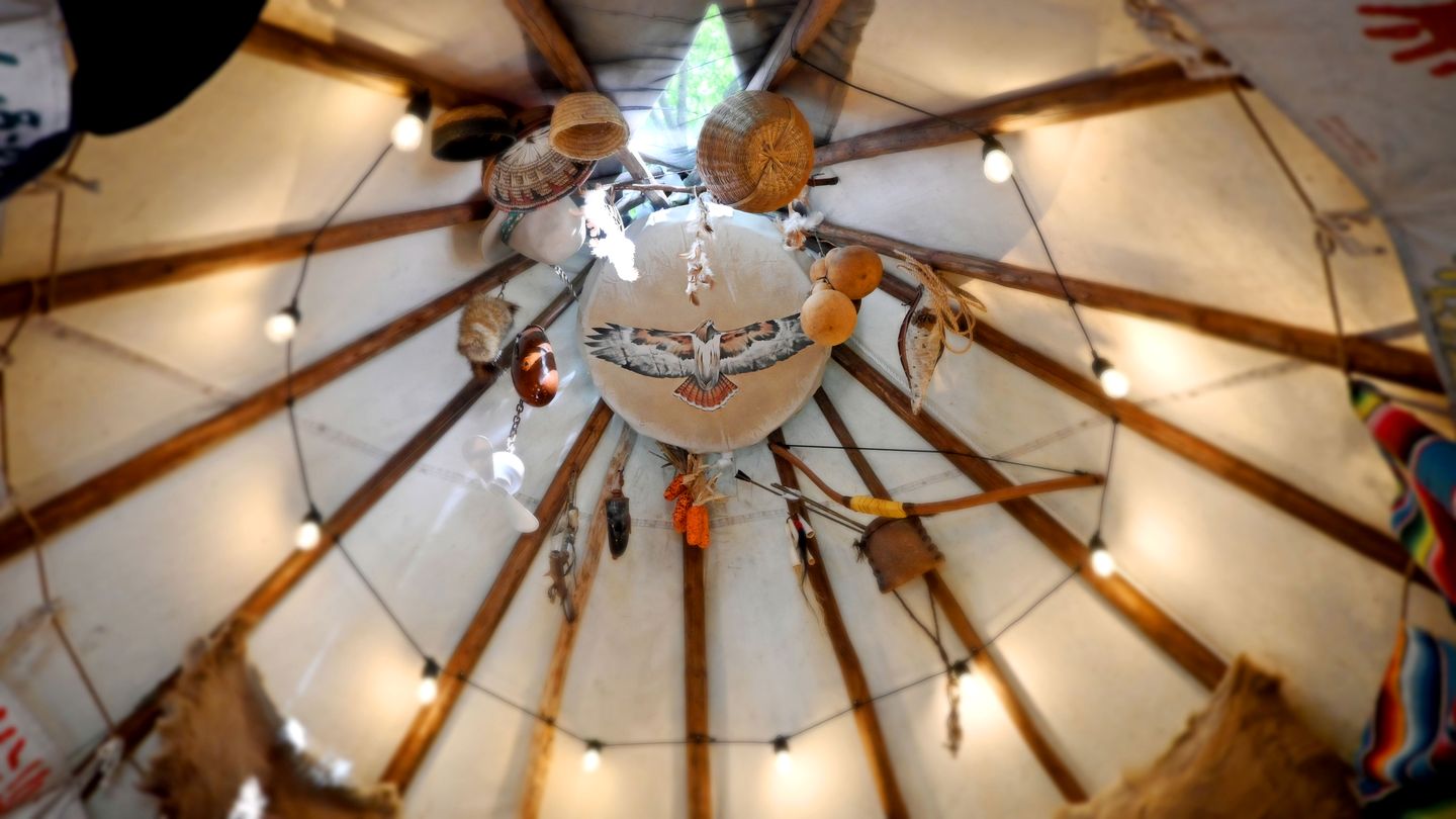 Stunning Authentic Tipi with Incredible Amenities for an Amazing Glamping Getaway near Fresno, Ohio