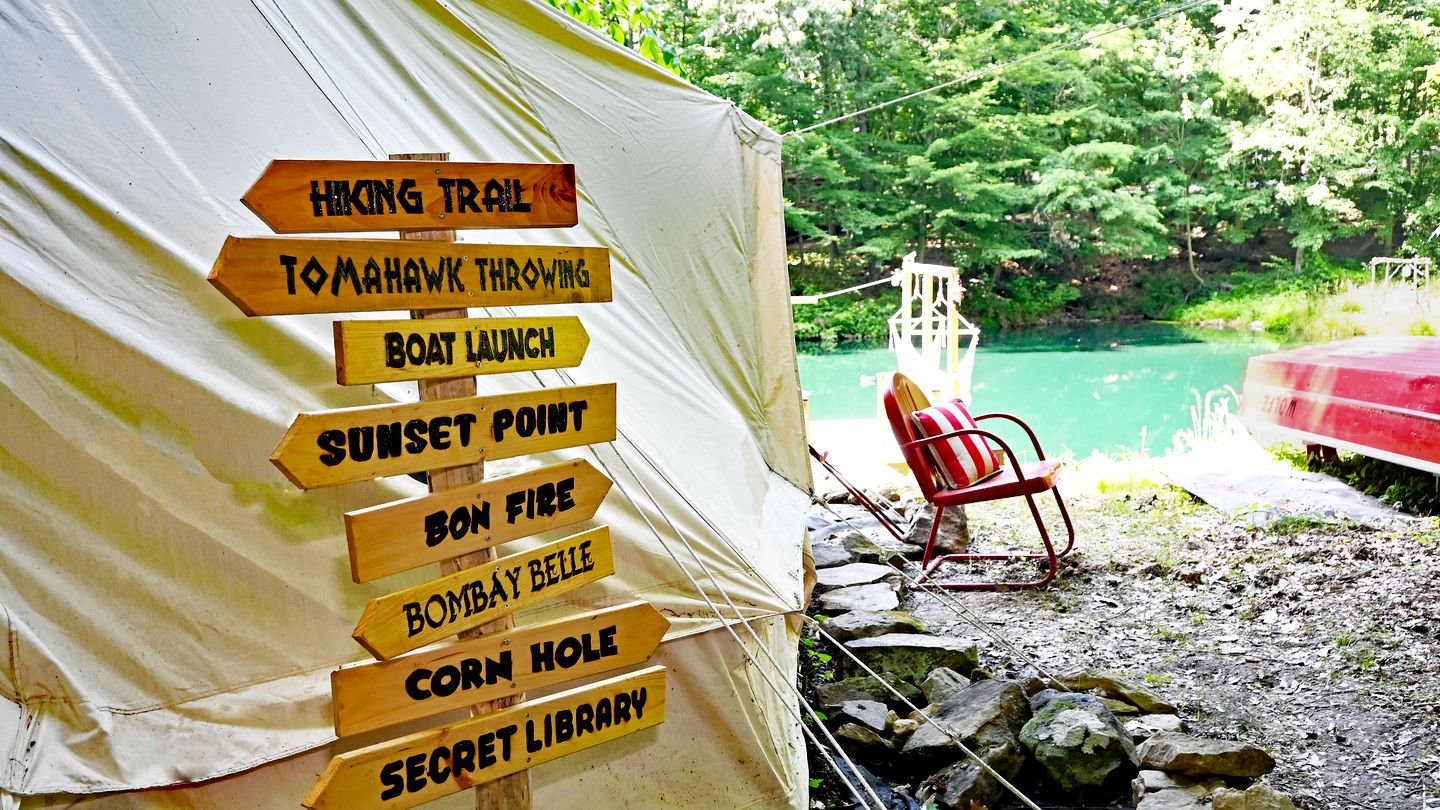 Stunning Authentic Tipi with Incredible Amenities for an Amazing Glamping Getaway near Fresno, Ohio