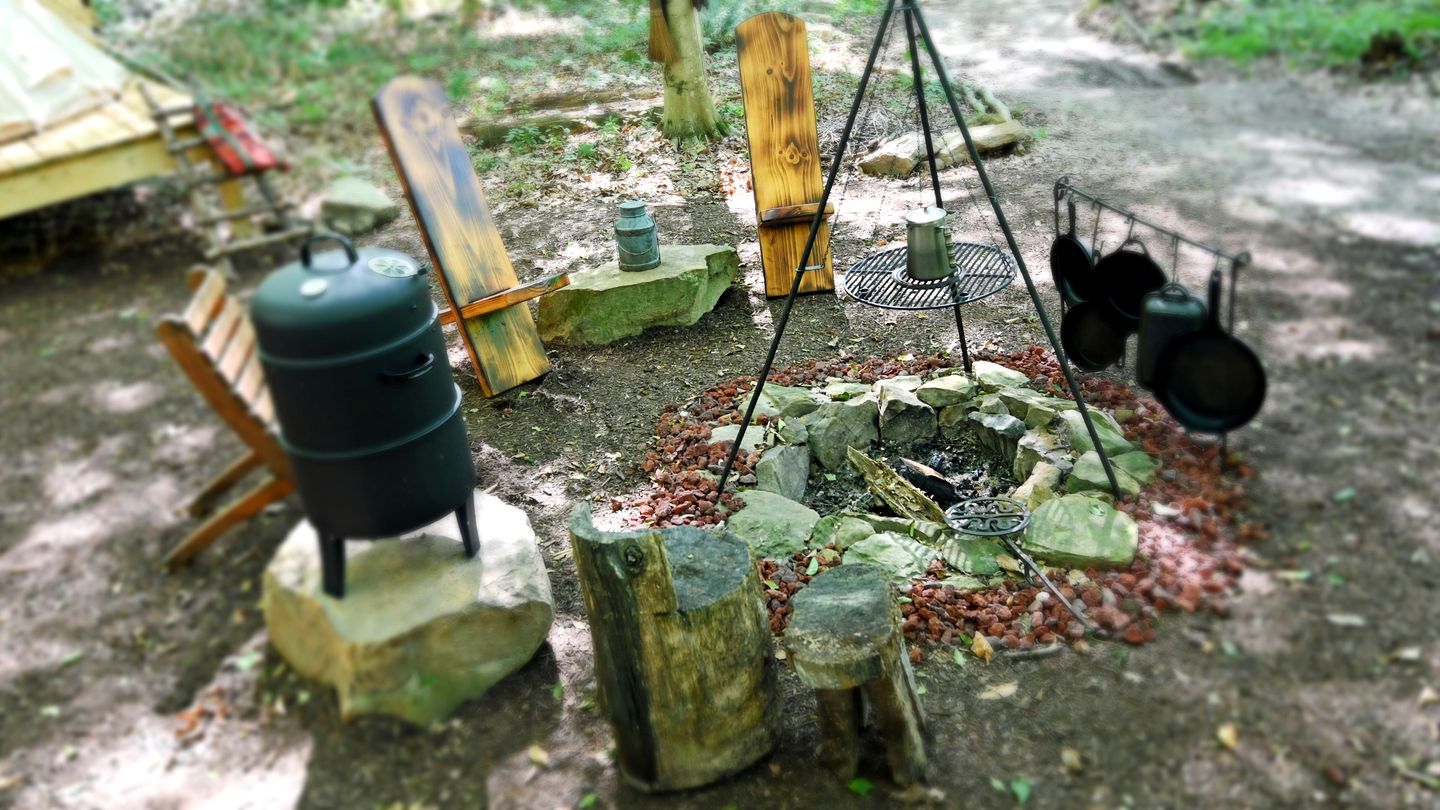 Stunning Authentic Tipi with Incredible Amenities for an Amazing Glamping Getaway near Fresno, Ohio