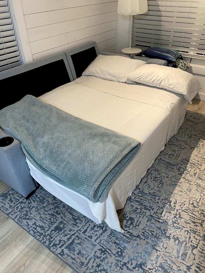 Cozy Cottage on a Tropical Fruit Farm for a Peaceful Escape near Homestead, Florida