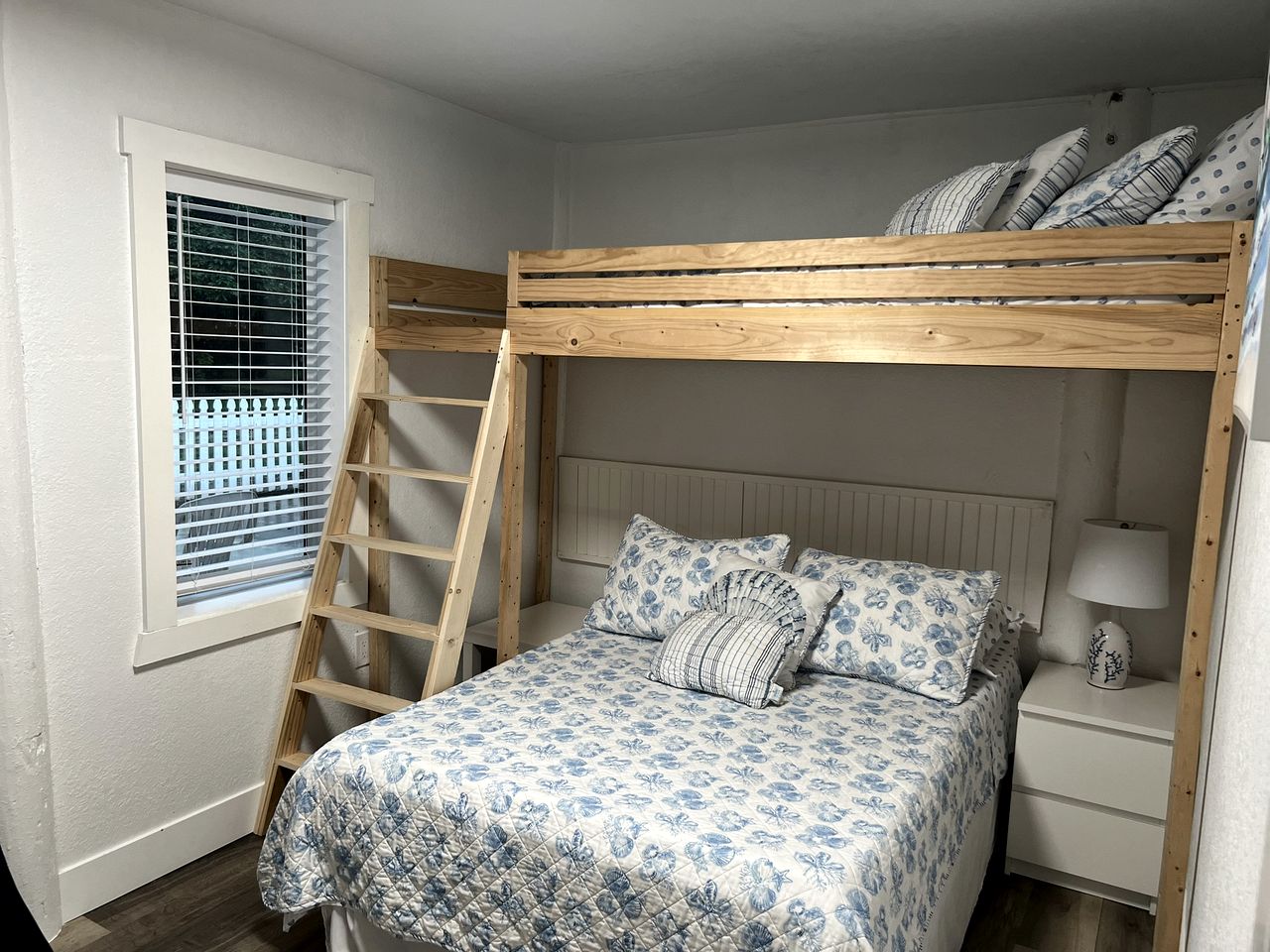 Gorgeous Farm House Surrounded by Tropical and Exotic Fruit Trees near Homestead, Florida