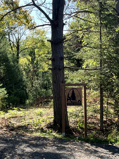 Pods (United States of America, Washburn, Wisconsin)