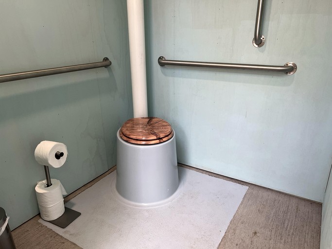 Pods (United States of America, Washburn, Wisconsin)