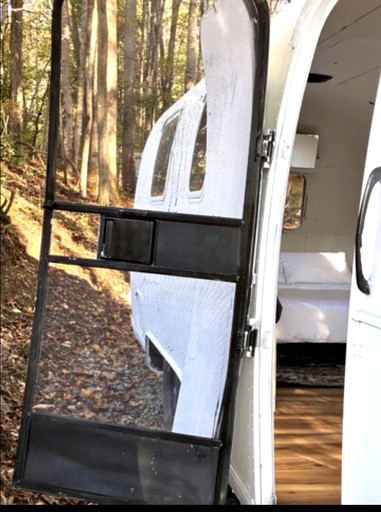 Airstreams (United States of America, --, North Carolina)