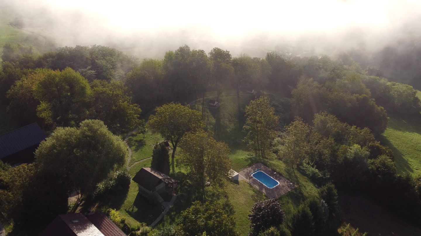 Charming StarsBox Camping Cabins with Retractable Roof for Stargazing near Kumrovec, Dugnjevec, Krapina-Zagorje, Croatia