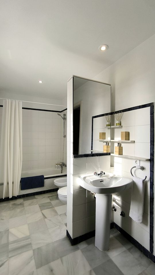 Beautiful Modern Beach House with Incredible Views for a Relaxing Coastal Escape in Cádiz, Spain