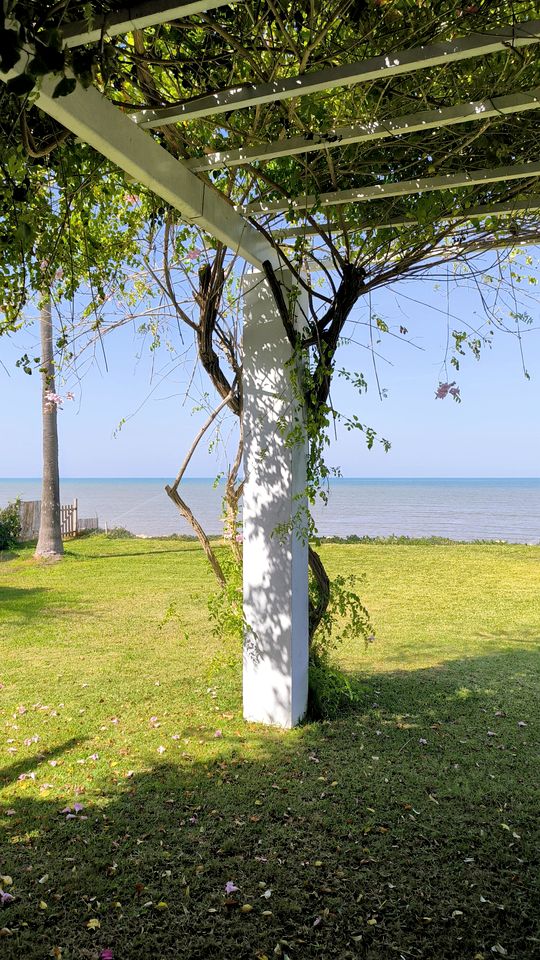 Beautiful Modern Beach House with Incredible Views for a Relaxing Coastal Escape in Cádiz, Spain