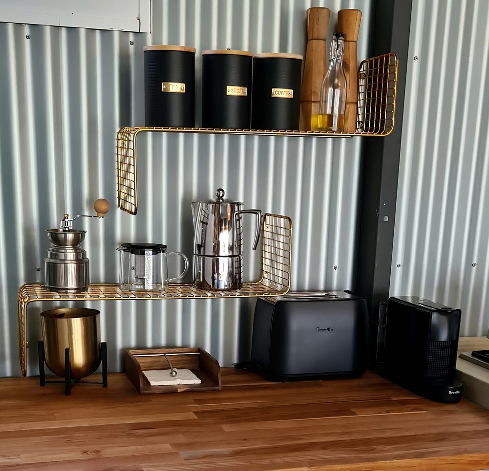 Beautiful Farm Shed for a Peaceful Couples Retreat near Nannup, Western Australia