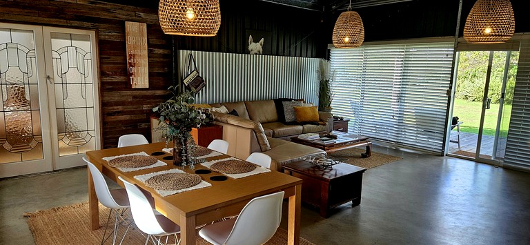 Cottages (Australia, Nannup, Western Australia)