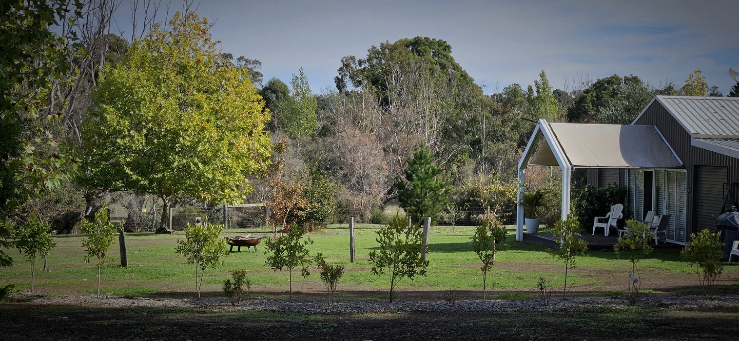 Beautiful Farm Shed for a Peaceful Couples Retreat near Nannup, Western Australia