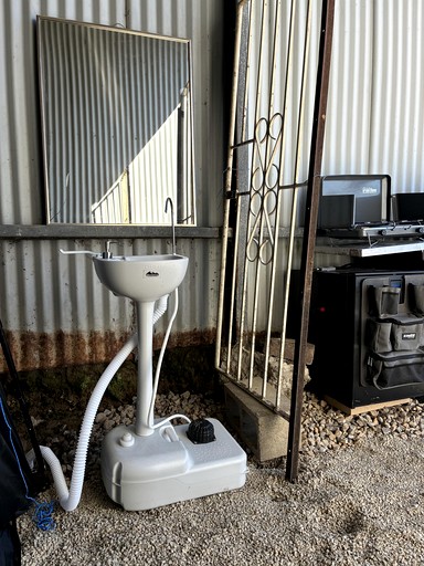 Bell Tents (Australia, --, --)