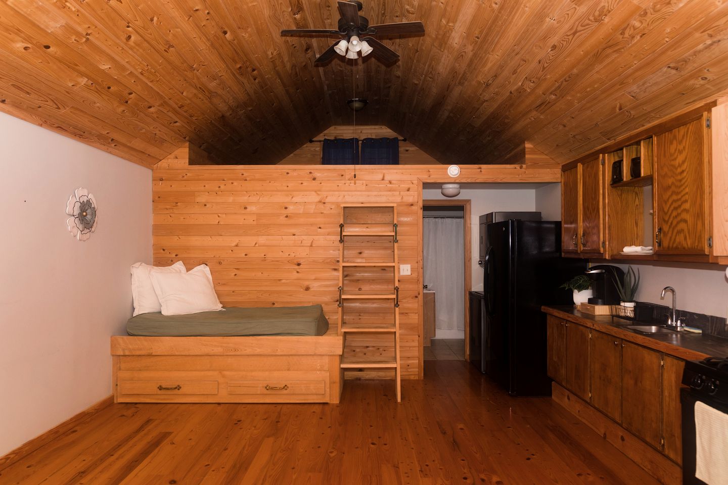 Luxurious Riverside Bell Tent for a Romantic Glamping Escape by the Calcasieu River in Westlake, Louisiana