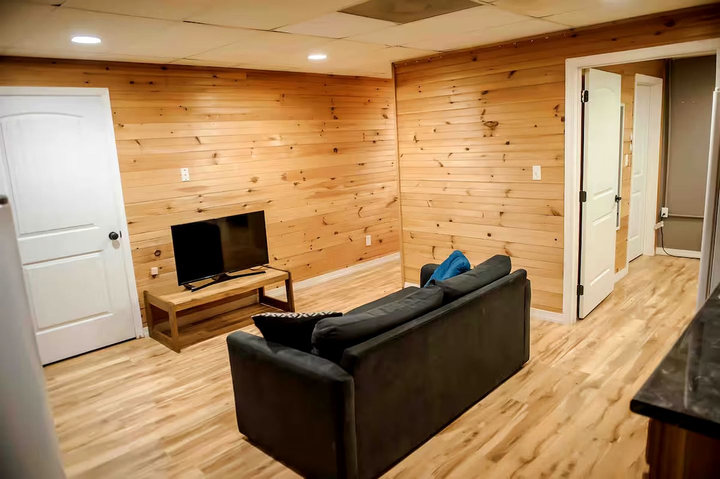 Amazing Cabin Close to Brimstone with Incredible Mountain Views near Helenwood, Tennessee