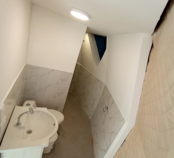 Domes (Ecuador, Peribuela, Imbabura)