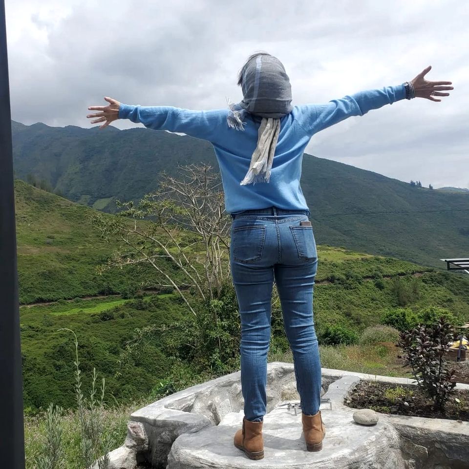Cozy Studio Cabin with Beautiful Mountain Views in Peribuela, Ecuador