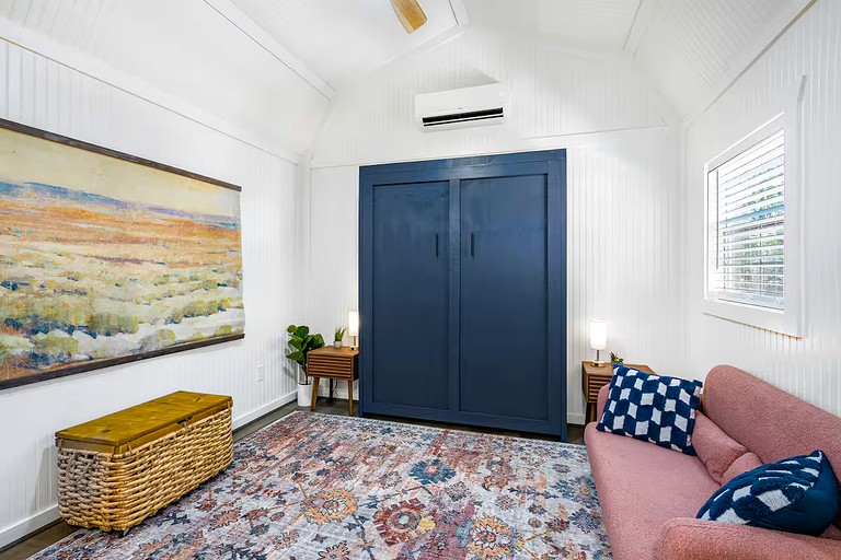 Tiny Houses (United States of America, Driftwood, Texas)