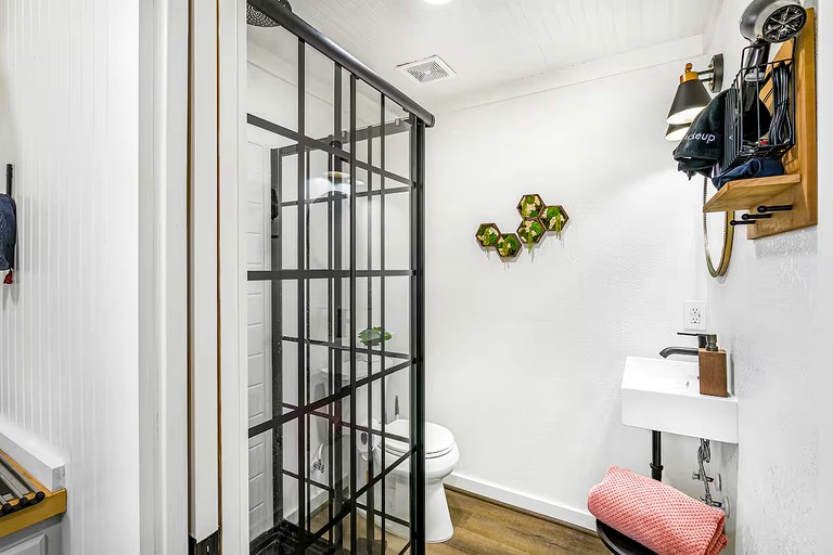 Tiny Houses (United States of America, Driftwood, Texas)