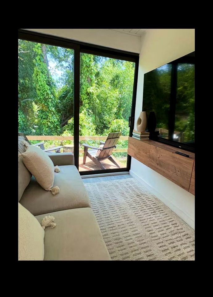 Modern Container Tiny Home for a Peaceful Getaway in Fort Myers, Florida